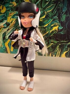 Bratz Cloe 2008 Boxer Doll 🥊